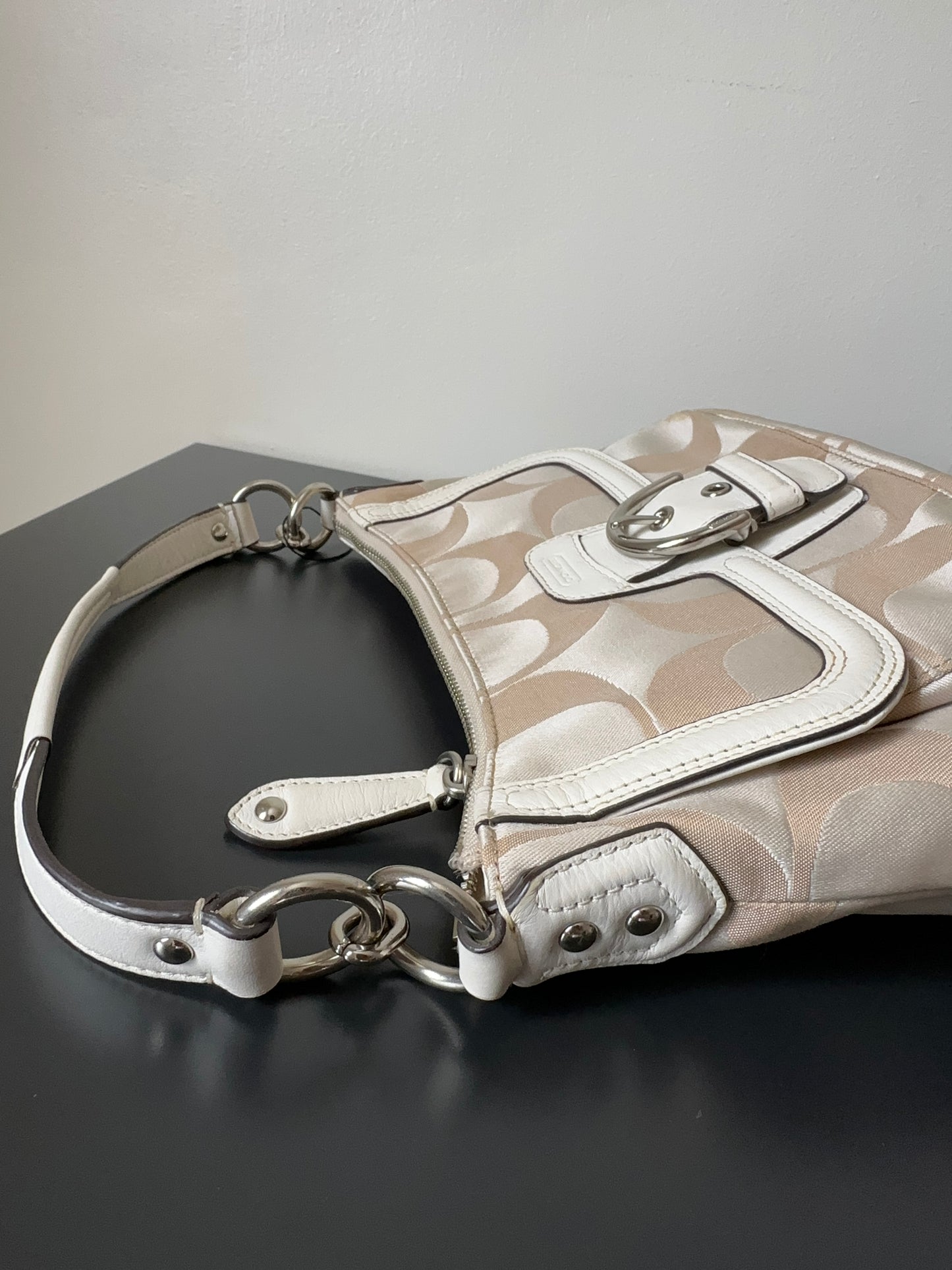 Coach Campbell Signature Hobo