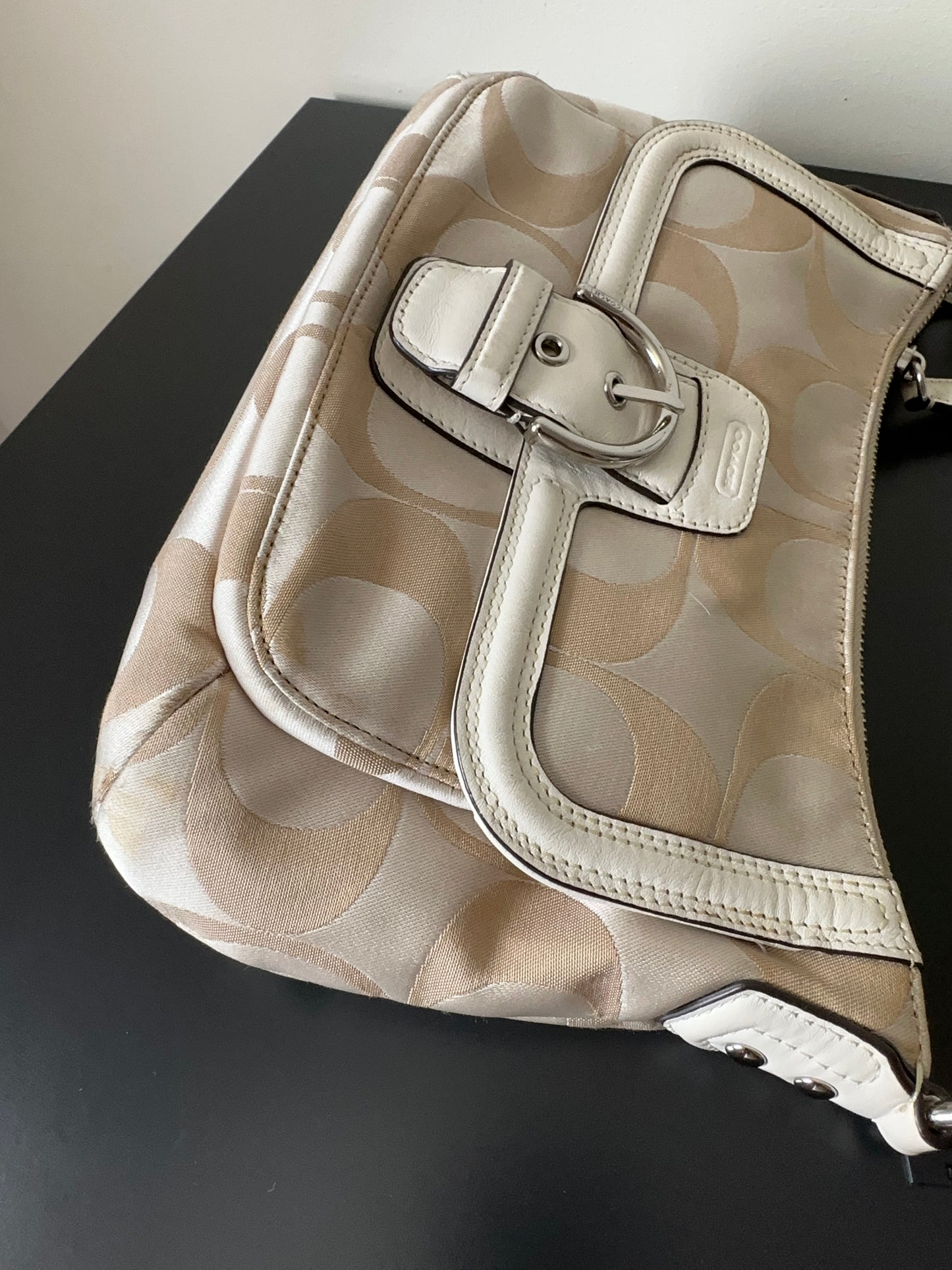 Coach Campbell Signature Hobo