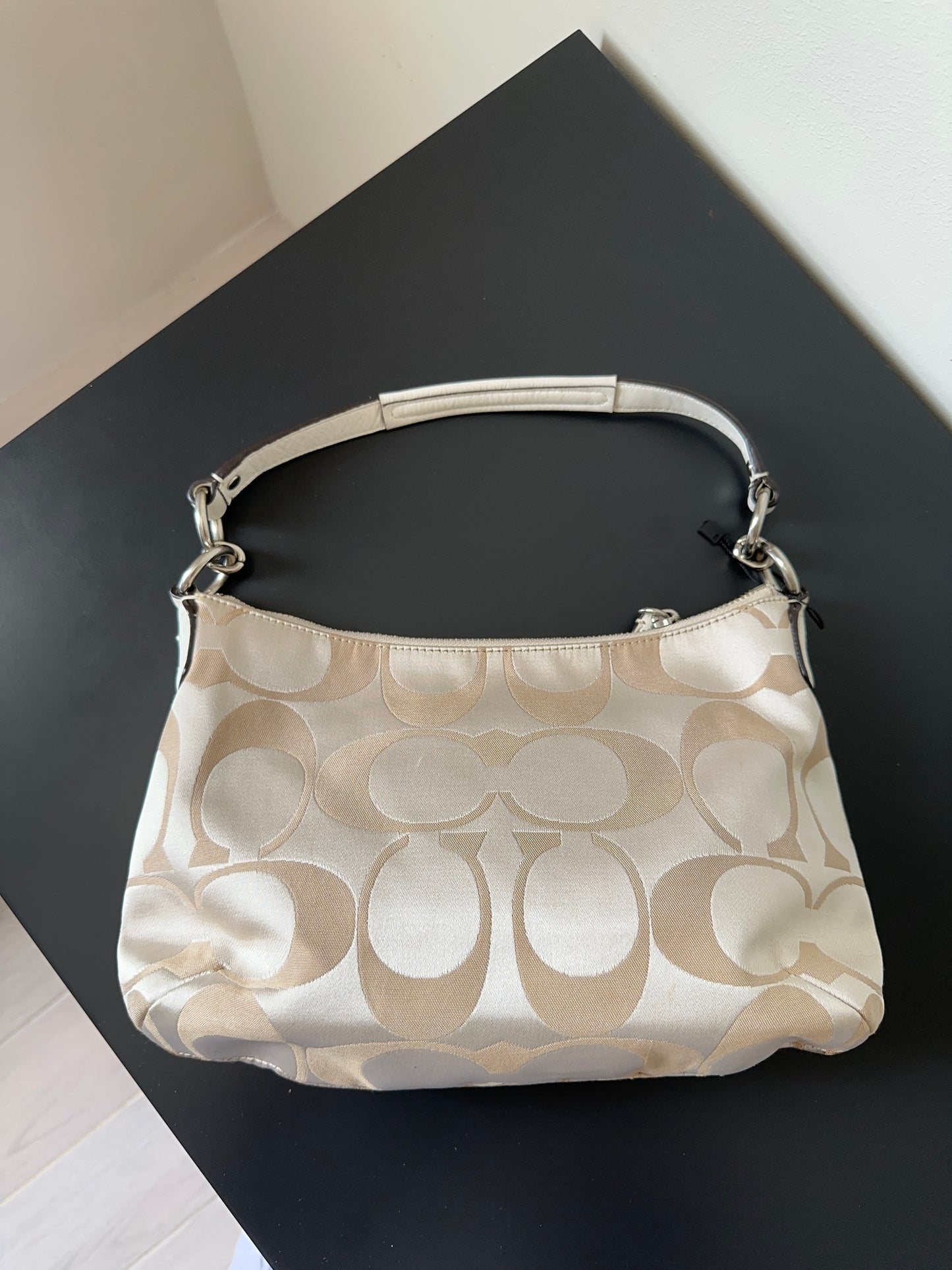 Coach Campbell Signature Hobo