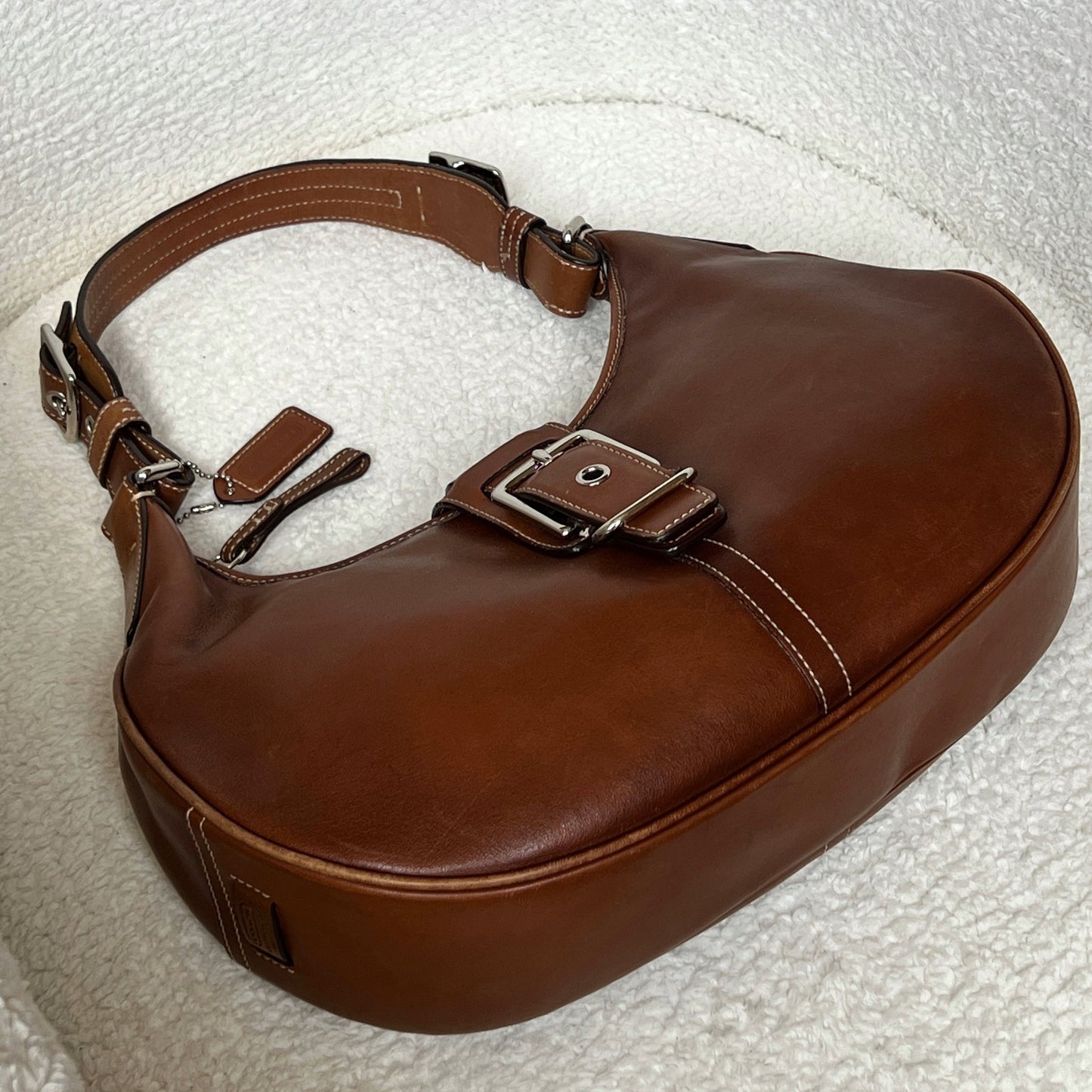 Coach Hampton Hobo Leather Bag In Brown