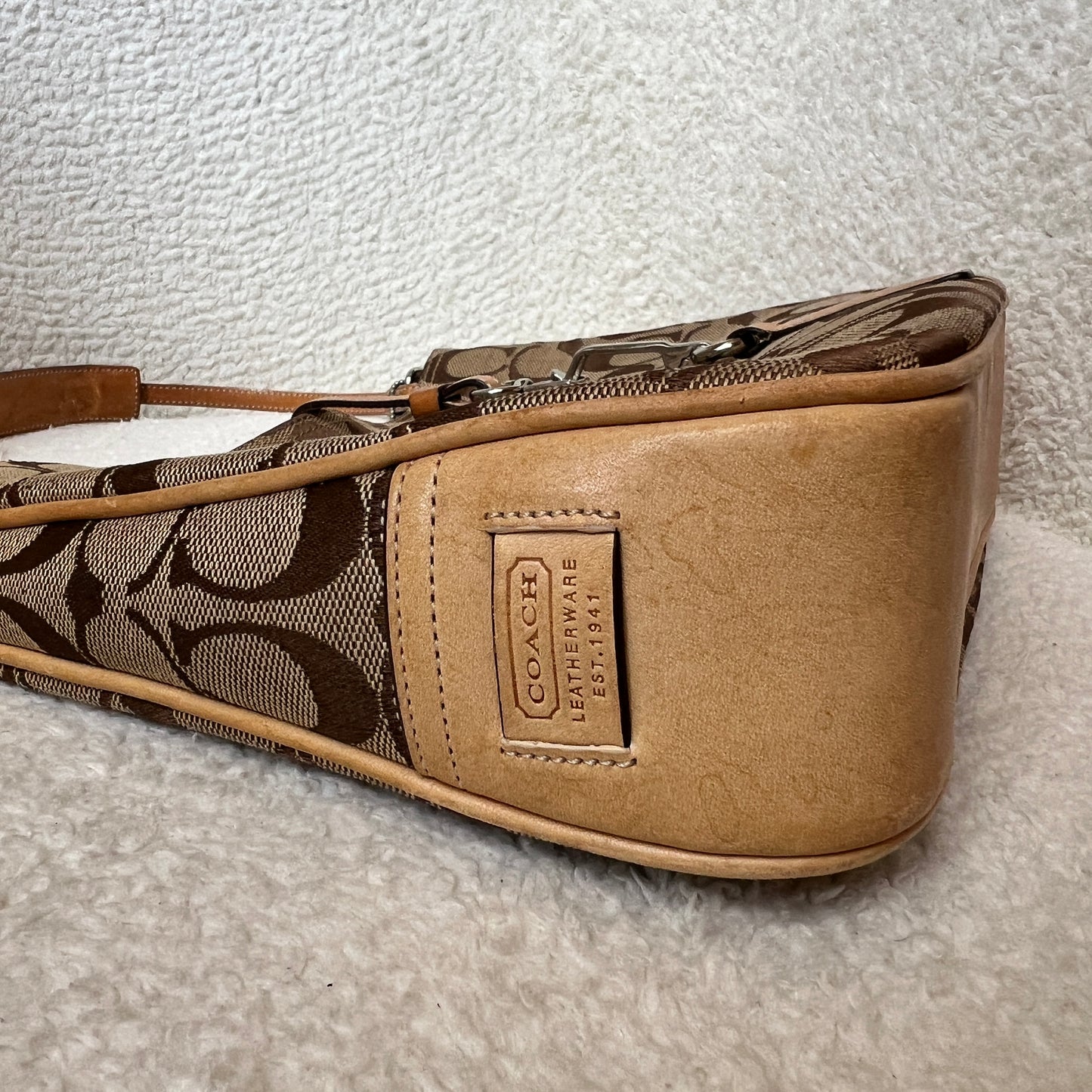 Coach Hamptons Signature Hobo Shoulder Bag