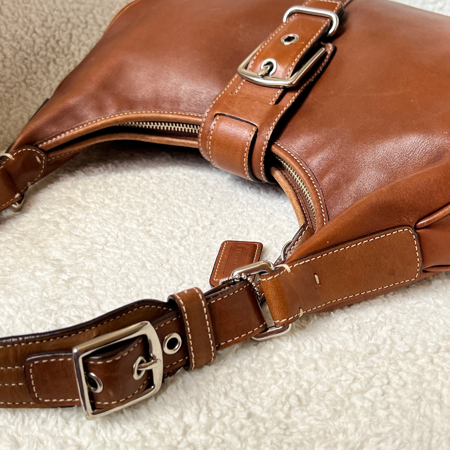 Coach Hampton Hobo Leather Bag In Brown